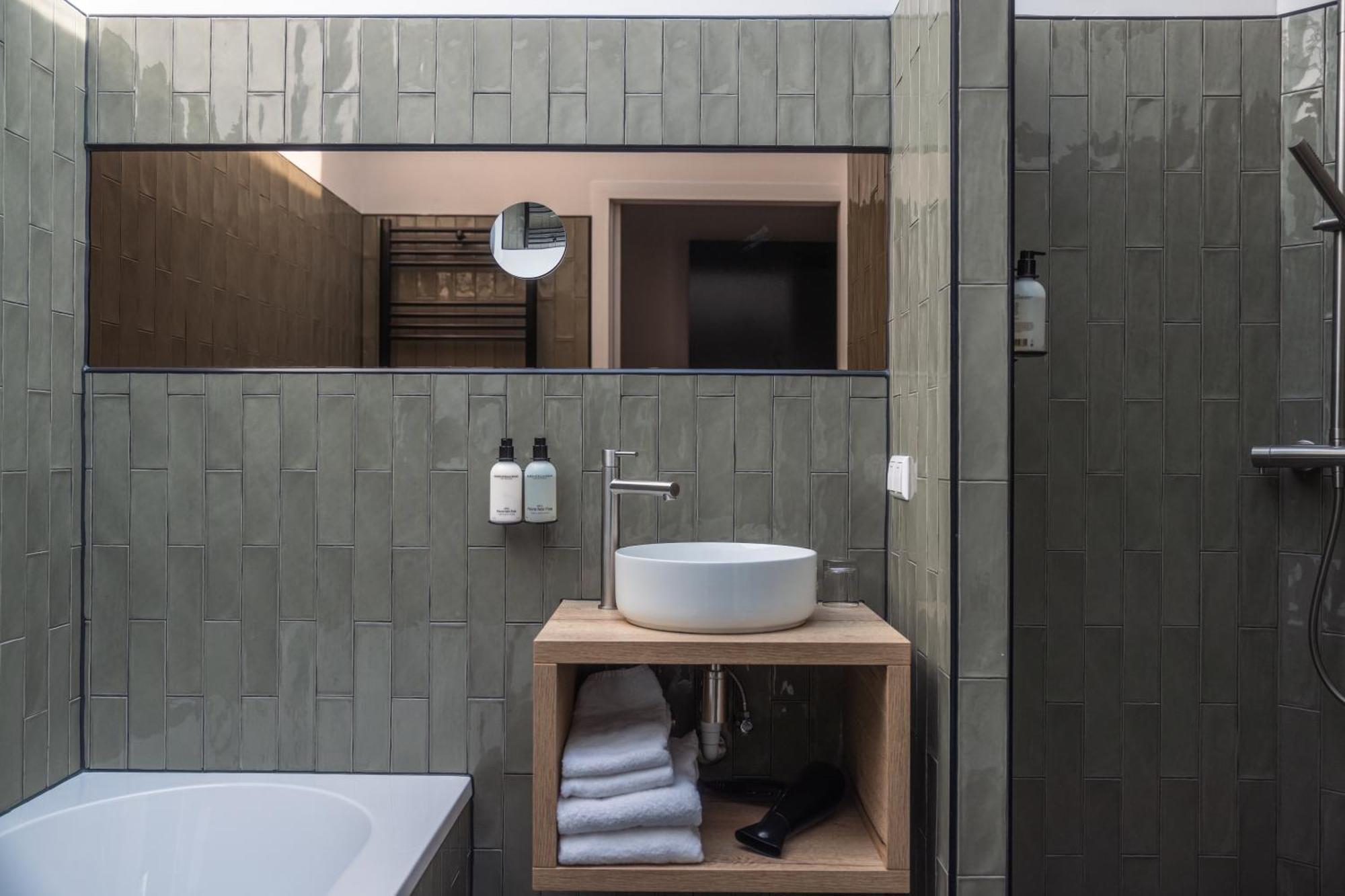 Badhuis Hotel Utrecht Eksteriør bilde